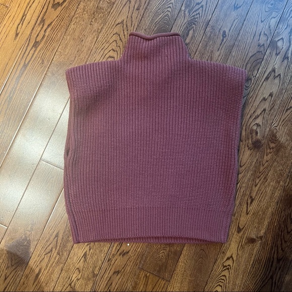 Mauve Zara Cropped Sweater - Picture 3 of 3
